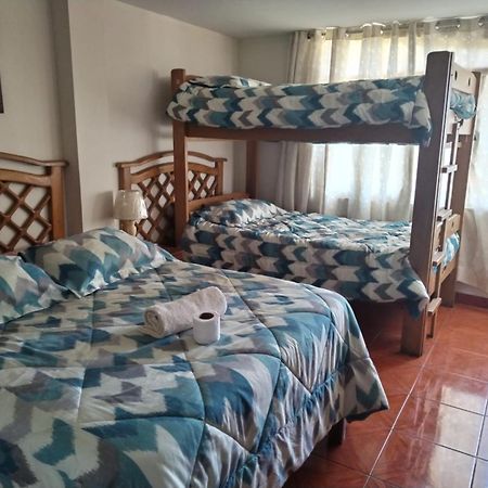 Hostal Turistico El Cajamarquez Ліма Екстер'єр фото