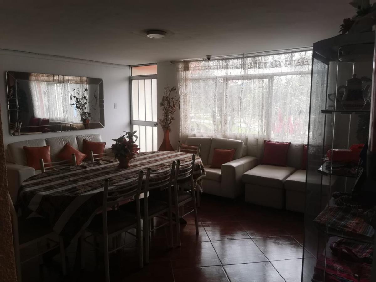 Hostal Turistico El Cajamarquez Ліма Екстер'єр фото